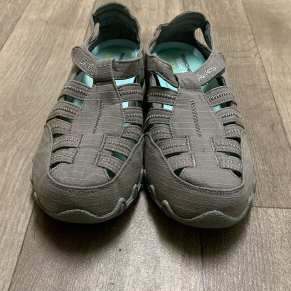 Womens Skechers Garibald Strap Relaxed Fit Memory Foam Shoes - Picture 3 of 7